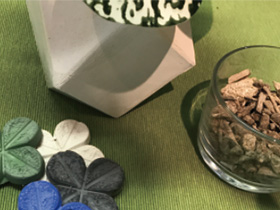 オリジナルインテリア商品で地産材をPR